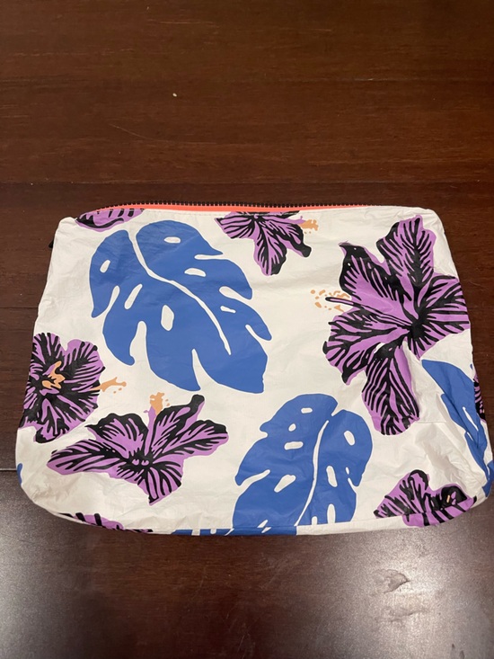 ALOHA Collection Handbags - aloha collection floral print zipper pouch purple design